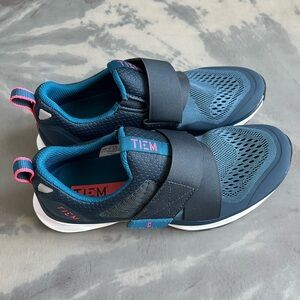 Tiem Slipstream Cycle Shoes Size 7.5 - Never Worn!